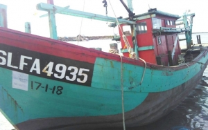 Ditenggelamkan Susi, Menteri Edhy Justru Akan Jual Kapal Maling Ikan Ke Swasta