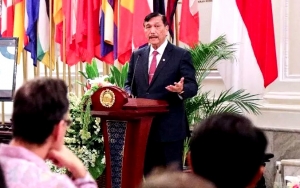 Luhut Ingatkan Grab: Jangan Cuma Cari Untung Tapi Bikin Buntung Indonesia