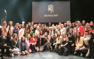 Miss World 2019: Kostum Kontestan Bikin Netizen Julid, Dibilang Mirip Astronaut Hingga Alien