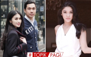 Suami Tampan Sandra Dewi Pakai Blangkon Beskap, Naysila Mirdad 'Dilamar' di Jepang-Topik Pagi