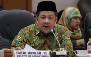 Fahri Hamzah: Saya Dorong Generasi Milenial Menjadi Pemberontak