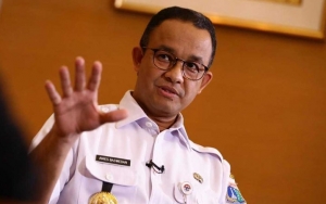 Anies Baswedan Copot Lurah Jelambar Terkait Kasus Honorer DKI Masuk Got