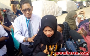 Istri Zul Zivilia Nangis Usai Suami Divonis 18 Tahun, Pengacara Sekaligus Ayah Mertua Buka Suara