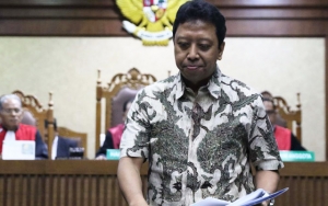 Eks Ketum PPP Rommy Ungkap Peran Gubernur Jatim Khofifah di Kasus Suap Kemenag