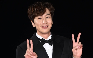 Lee Kwang Soo Bikin Ngakak Antusias Pukuli Kameramen dan PD 'Running Man'