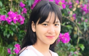 Zee JKT48 Cemburu Fans Cewek Lebih Senang Foto Dengan Sang Ayah