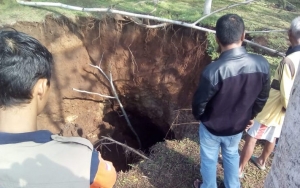 Tanah di Wonogiri Ambles Sedalam 16 Meter, Warga Diimbau Tak Beraktivitas di Sekitar Lokasi