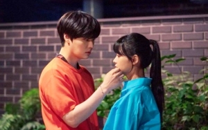 Tulus Nyatakan Cinta, Ahn Jae Hyun Malah Ditampar Keras Oleh Oh Yeon Seo di 'Love with Flaws'