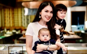Sandra Dewi Ternyata Sudah Sunatkan Sang Putra Sulung Meski Belum Genap 2 Tahun