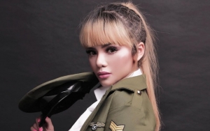 Dinar Candy Mangap-Mangap Minum Air Susu Sapi Tuai Beragam Komentar Ambigu