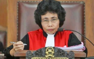 Jadi Dewan Pengawas, Albertina Ho Dinonaktifkan Sebagai Hakim