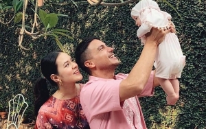  Pose Bareng Zalina, Manisnya Hamish Daud Ucapkan Selamat Hari Ibu Untuk Raisa 