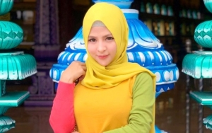 Usai Hijrah dan Berhijab, Thya Sethya Eks Gadis Ring 'One Pride MMA' Dilamar Pegawai BUMN