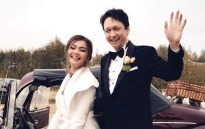Rina Nose Jalani Dua Upacara Pernikahan dengan Josscy, Tegaskan Soal Agama yang Dianut