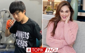  Azka Corbuzier Disemprot Tulis Ini Saat Di Pesawat, Asisten Bocorkan Pacar Luna Maya-Topik Pagi