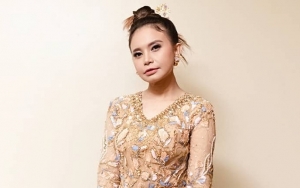  Rossa Sukses Bikin Tercengang Masih Muat Pakai Baju 10 Tahun lalu Rancangan Mantan Pacar 