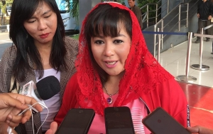Tuding Novel Baswedan Rekayasa Kasusnya, Dewi Tanjung Tetap Santuy Tahu Pelaku Ditangkap