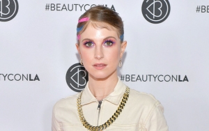 Hayley Williams Bakal Jadi Solois, Nasib Paramore Dipertanyakan