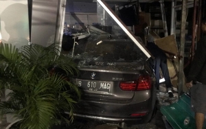 Polisi Sebut Sopir BMW yang Tabrak Apotek Senopati Positif Narkoba