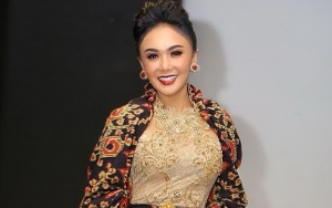  Gaya Cetar Yuni Shara Saat Kebanjiran Jadi Trending, Ternyata Sempat Kesetrum Juga