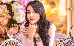 Selain Isu Selir, Masa Lalu Siwi Sidi Diduga SPG Rokok Hingga Model Bugil Ikut Dikorek