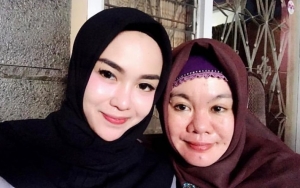 Positif Narkoba, Ibu Benarkan Medina Zein Konsumsi Obat Sejak 4 Bulan Lalu