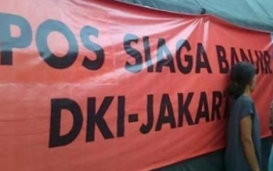Kisah FPI Bangun Posko Banjir Jakarta Berdampingan Dengan Gereja
