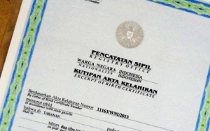 Pemerintah Siap Ganti Ijazah-Akta Rusak Korban Banjir Secara Gratis