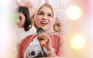 Tak Beri ASI Eksklusif, Medina Zein Kerap Ribut dengan Ibunda