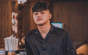 Dulu Lahir Prematur, Rizky Febian Menangis Saat Kenang Perjuangan Almarhum Ibunya