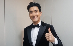 Ucapan Selamat Tahun Baru Choi Siwon SuJu Dikomentari Julid, Ini Pemicunya