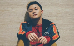  Masih Terpukul, Rizky Febian Unggah Layar Hitam dan Menangis Kangen Mama