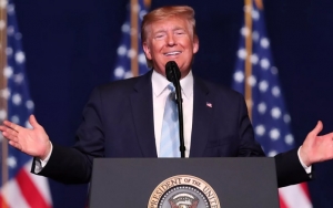 Diminta Tak Serang Situs Budaya Iran, Trump Beri Jawaban Menohok
