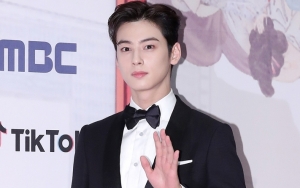 Foto Kelulusan SD Cha Eunwoo Gegerkan Netizen, Nama Asli Jadi Sorotan
