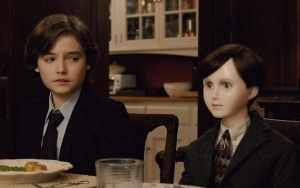 Trailer 'Brahms: The Boy II' Bangkitkan Teror Keji Si Boneka Pembunuh