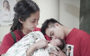  Ekspresi Tiger Wong Punya Bakat Jail Sejak Dini, Fans Baim-Paula Debat Wajah Bayi Mirip Siapa