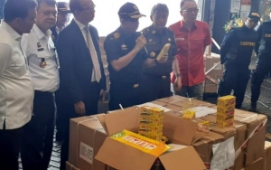 Tiru Merek Indonesia, 1 Kontainer Pulpen Asal Tiongkok Bernilai Rp 1 Miliar Disita Bea Cukai