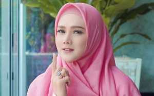  Dicurigai Terlibat Investasi Bodong, Pemeriksaan Mulan Jameela Harus Seizin Jokowi?