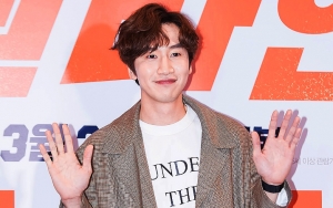 Foto-Foto Lee Kwang Soo Saat Sekolah Kejutkan Netizen