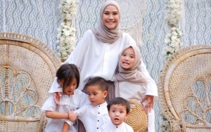 Zaskia Adya Mecca Akhirnya Ungkap Kondisi Terkini Pasca Dirawat Bareng Keempat Anaknya di RS