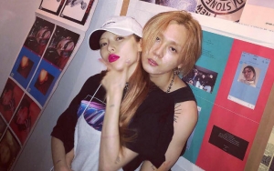 Foto Mesra HyunA dan DAWN Saat Gendong-Gendongan Disebut Mirip Joker dan Harley Quinn, Setuju?
