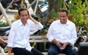 Giliran Pendukung Anies Baswedan Pertimbangkan Gugat Jokowi Soal Banjir