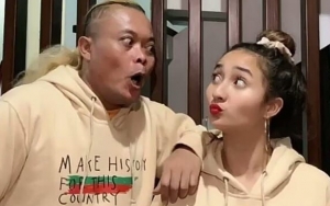 Naomi Zaskia Seksi Tiduran di Ranjang Saat Sule Ngebet Nikahi Pramugari, Siap Move On?