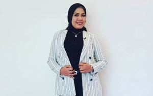 Makin Cantik, Ely Sugigi Ngaku Sempat Diajak Nikah 3 Orang Arab Saat Ibadah Umrah