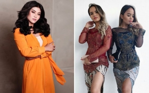 Rosa Meldianti Vs Selebgram The Connell Twin Pamer Goyangan Ular Tuai Respon Begini