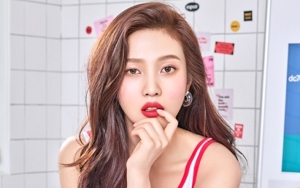 Sering Bergaya Nabrak-Nabrak, Selera Busana Joy Red Velvet Picu Perdebatan