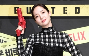 Park Min Young Selfie Glowing Promosi 'I'll Go To You When The Weather Is Nice'