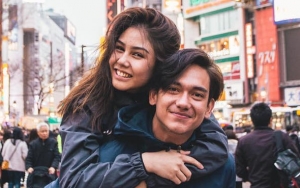 Vanesha Prescilla Santuy Pamer Pundak Seksi Abaikan Isu Musuhi Adipati 'Mantan Pacar'