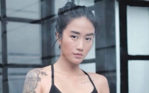 Chef Renatta Diejek Gara-Gara Rokok, Adik 'Kembar' Cantik Ikut Disorot