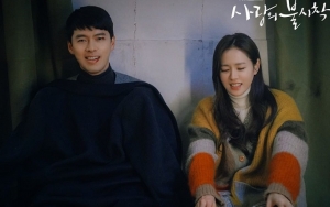 Hyun Bin dan Son Ye Jin Ciuman Mesra di 'Crash Landing on You', Fans Malah Nangis